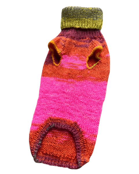 Dog sweater "Rainbow" for small females / RL 20cm - 23cm, BU 22-24cm