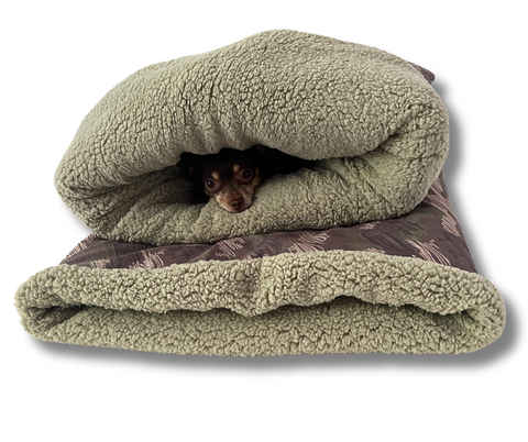 Camouflage Olive - Softschell-Hundeschlafsäcke  / 70cm x 52cm (nicht umgeschlagen)