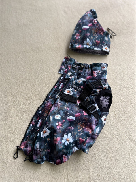 Wasserdichte Softschell - Stoffe. Für Ihre Bestellung bitte PN.