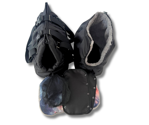 Hundetasche-Rucksack Snow Dream geöffnet mit herausnehmbarem Kuschelinlay und weichem Innenbereich für kleine Hunde bis 2,5 kg