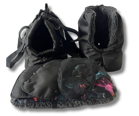 Für Hunde bis ca. 5kg / Wetterfeste Wintertasche "Colorful Secrets" / Rucksack-Funktion mit abnehmbarem Netz / Gr. M