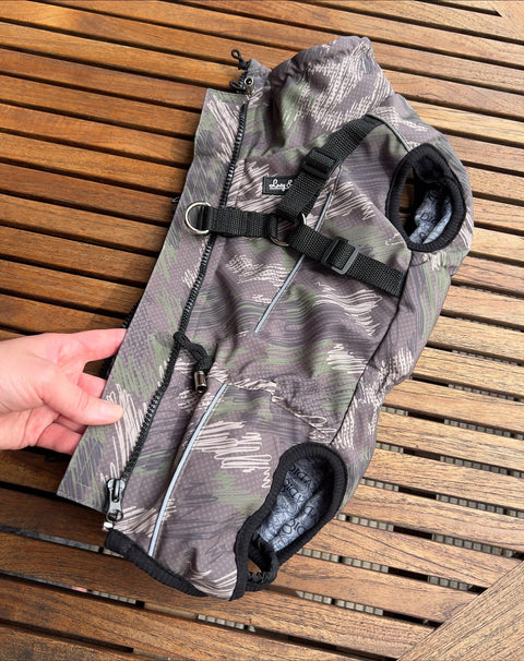 Wasserdichte Softschell - Stoffe. Für Ihre Bestellung bitte PN.