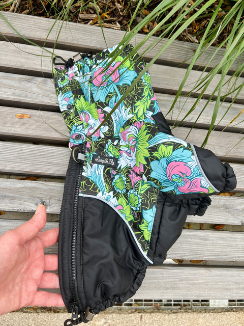 Wasserabweisende Stoffe. Für Ihre Bestellung bitte PN.